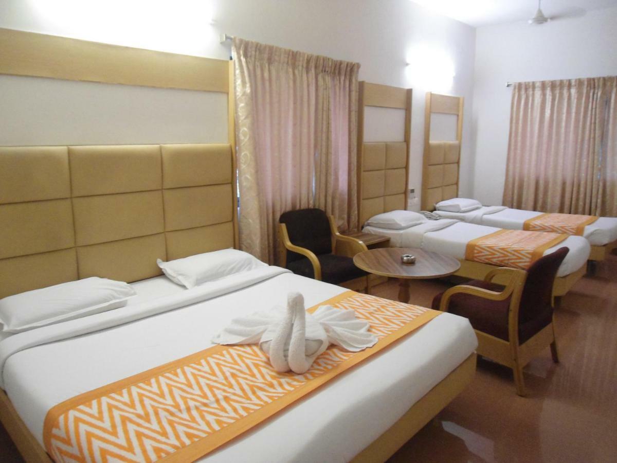 Hotel Rajadhane Madurai Bagian luar foto